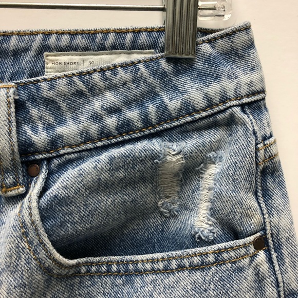 Pacsun high rise denim mom shorts. - Picture 4 of 8